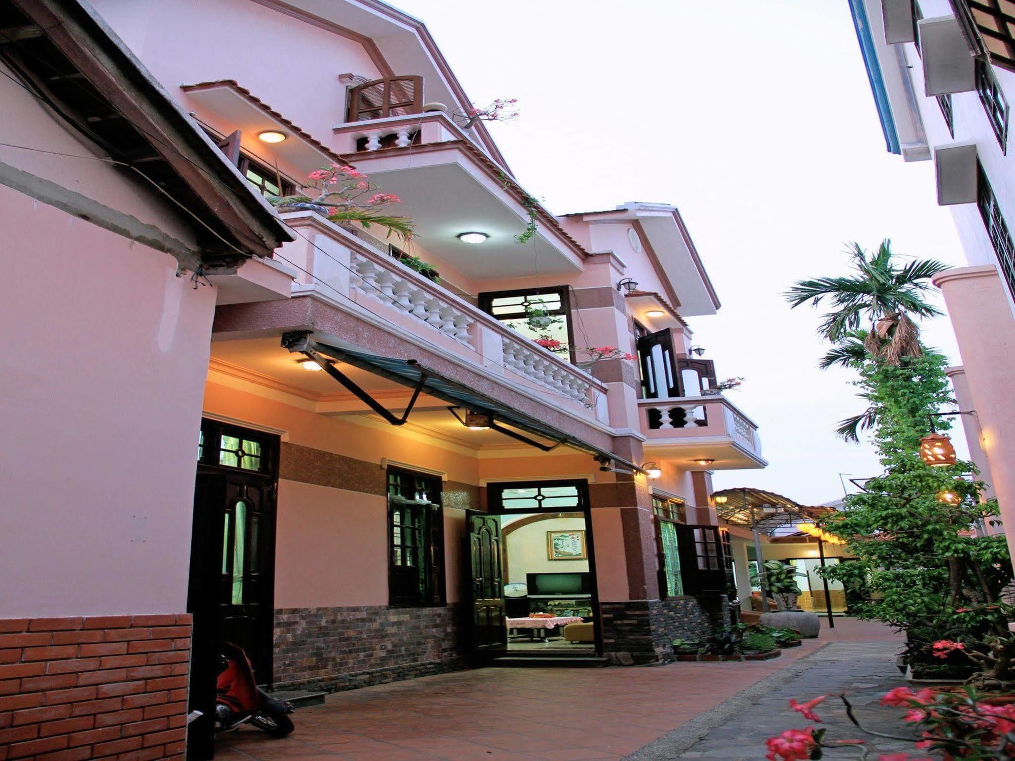 Red Ceramics Homestay Hoi An Zewnętrze zdjęcie